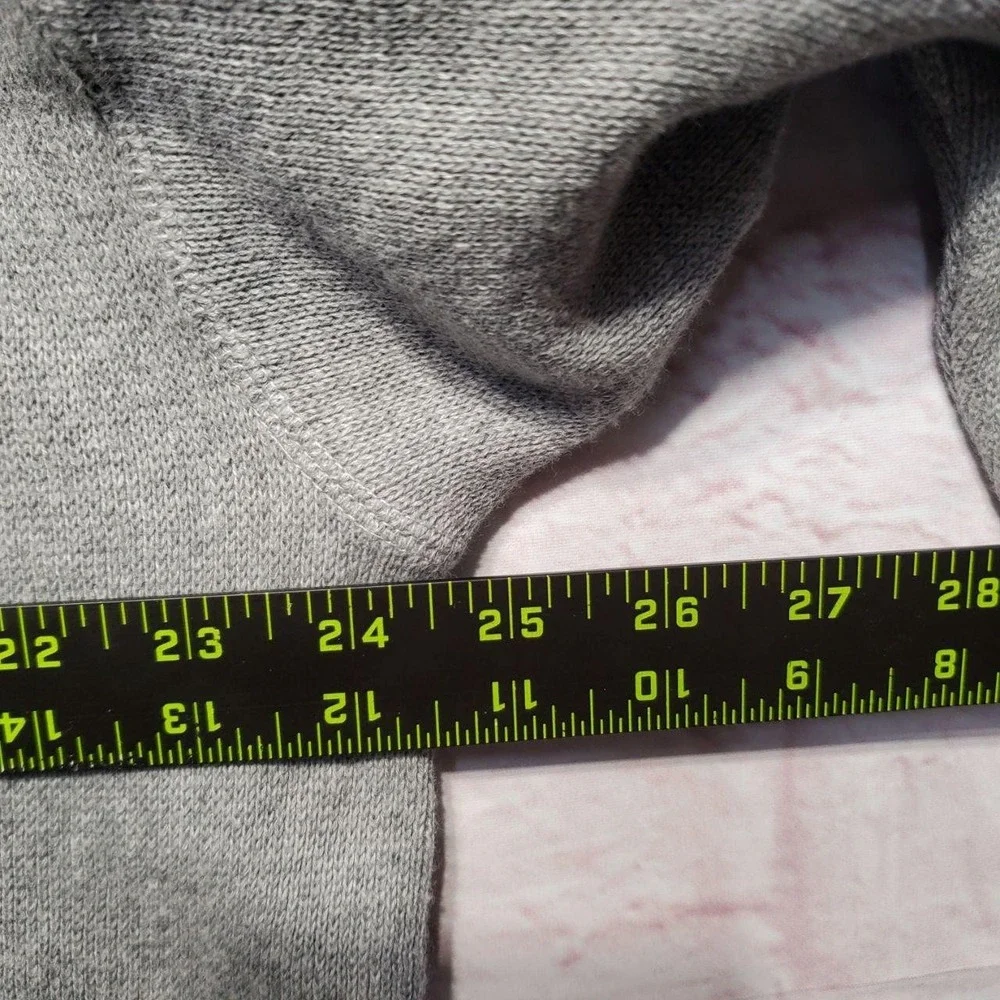 NWT Northern Explorer Sweater Mens‎ XL Gray Cotton V-Neck Knit Pullover Classic